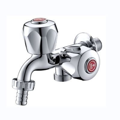 Uitstekende duurzaamheid Badkamer kraan met Diverter spout functie en Chroom Plating